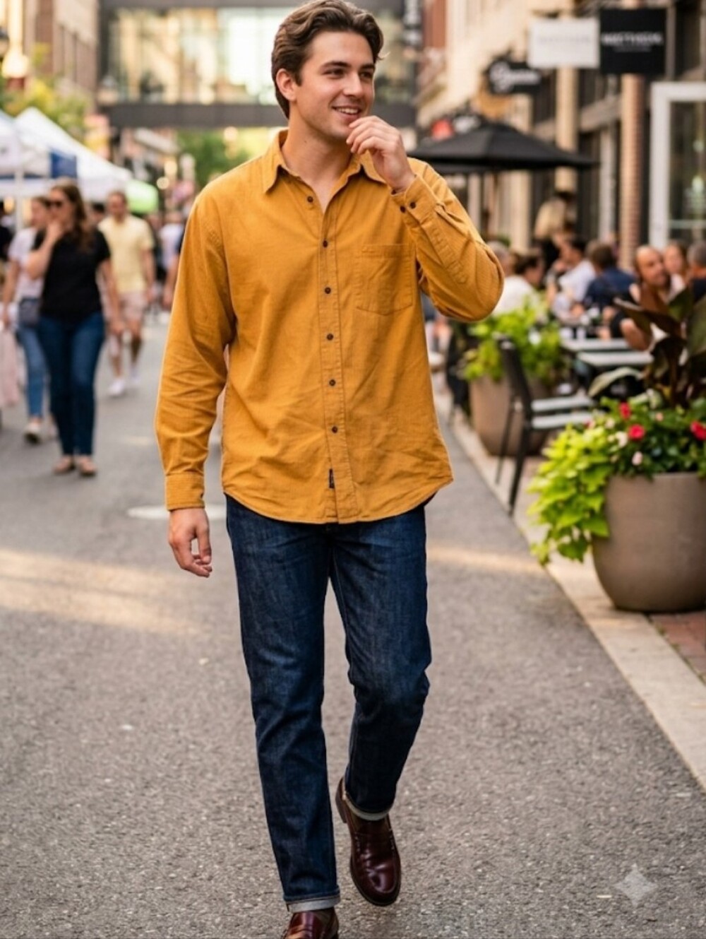 Vintage 90s/Y2K Fubu Collection long-sleeve button-up rich mustard yellow
